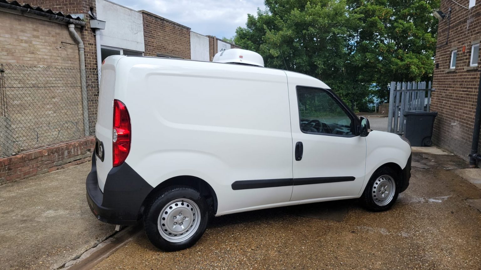 Vauxhall Vivaro 2023 Refrigerated Van Review Glacier Vehicles