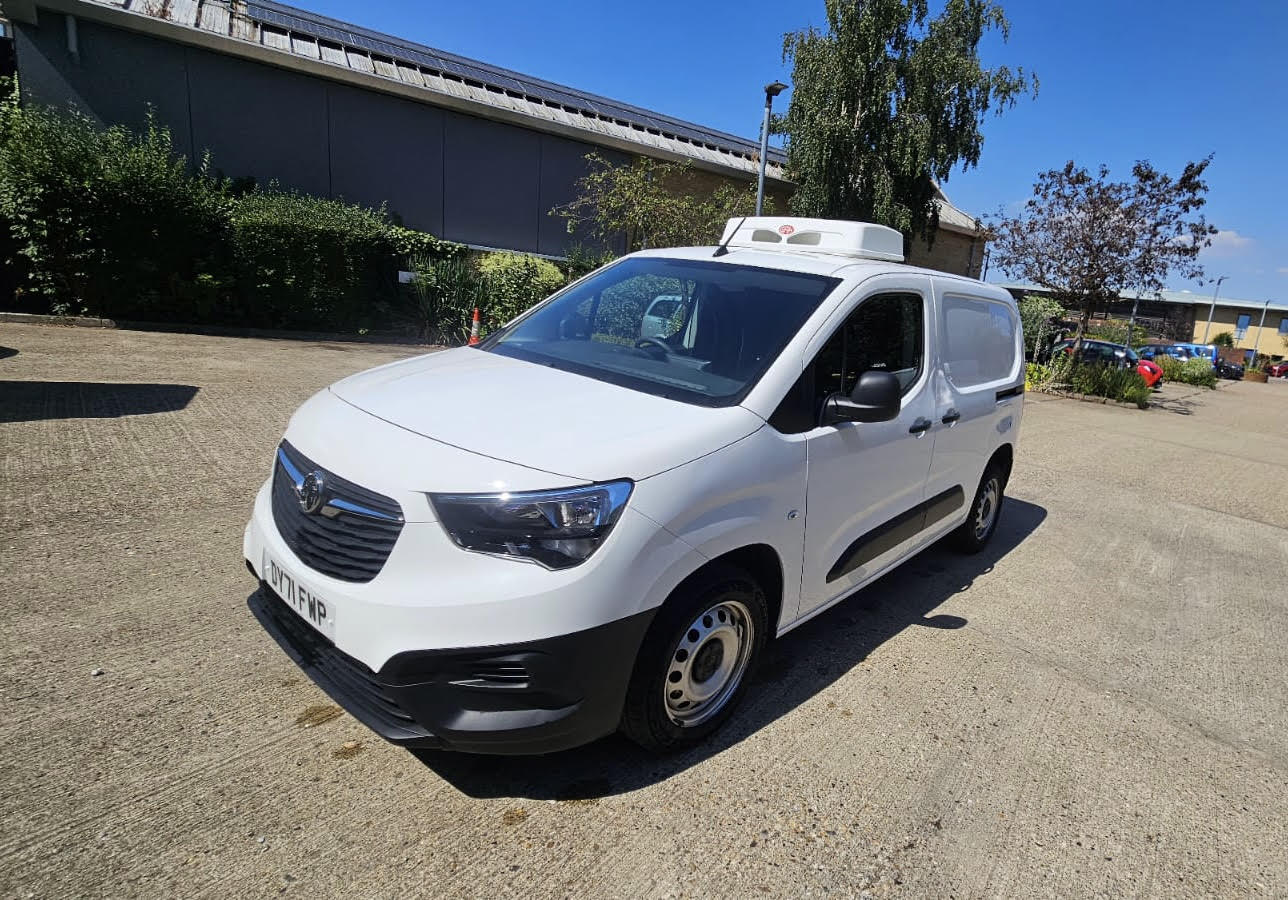 2021 Vauxhall Combo L1 2300 Dynamic Freezer Van For Sale