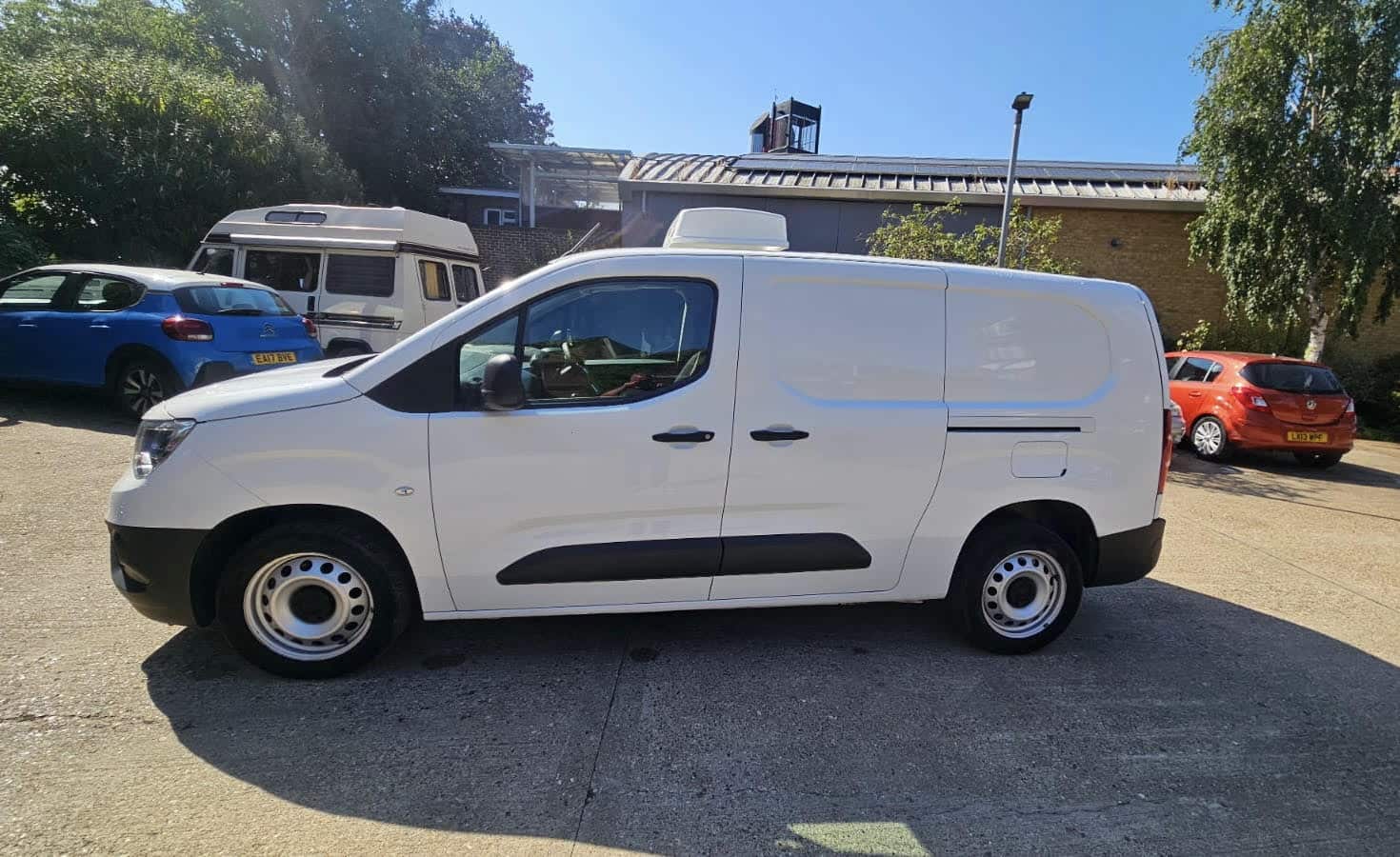 2019 Vauxhall Combo 2300 100 L2 H1 Fridge Van For Sale